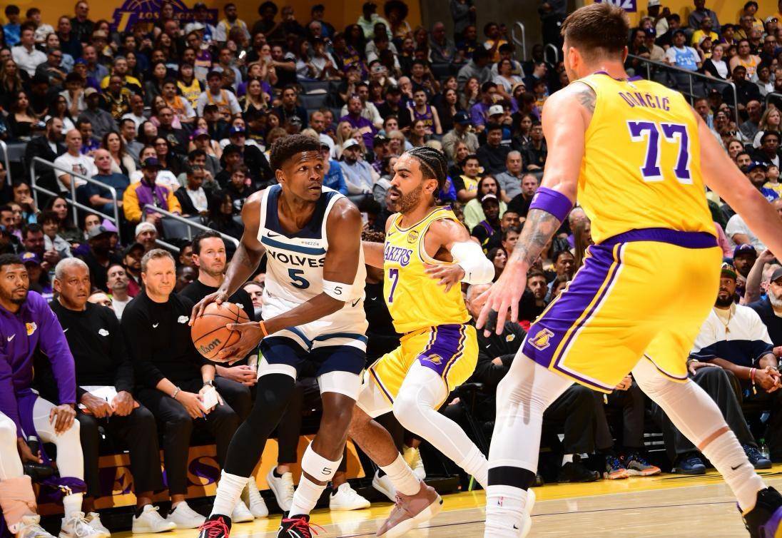 赛地聚焦——NBA常规赛国际比赛日热度飙升，萨克拉门托国王主帅复盘，底气十足，赛季目标并未改变的简单介绍开云官网