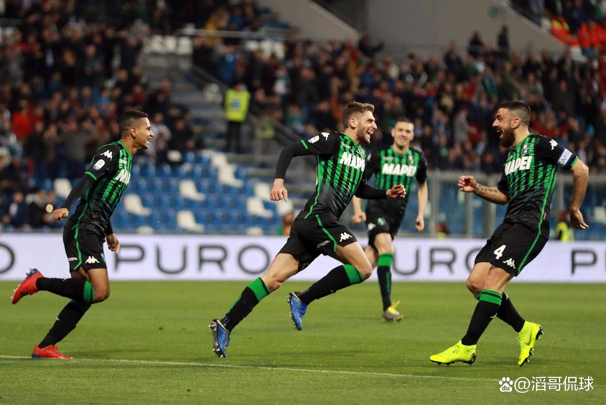 包含波尔图集结日扳平良机费耶诺德外线爆发备战亚冠，现场解说直呼：切尔西围绕德国杯门线救险的词条